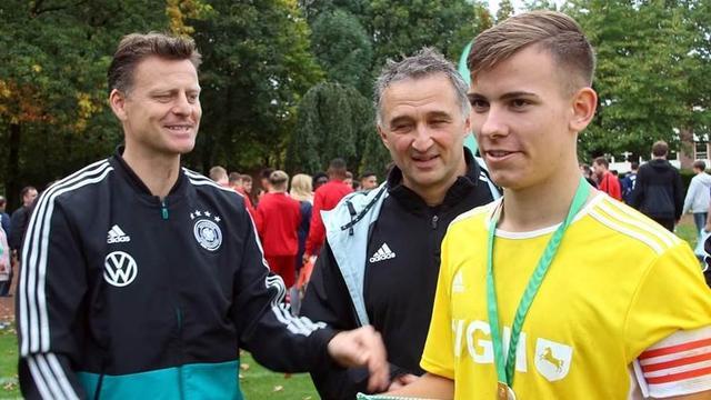 中超联赛的 中超联赛的