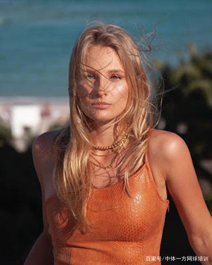 体育2023年12月13日《体育新闻》完整版